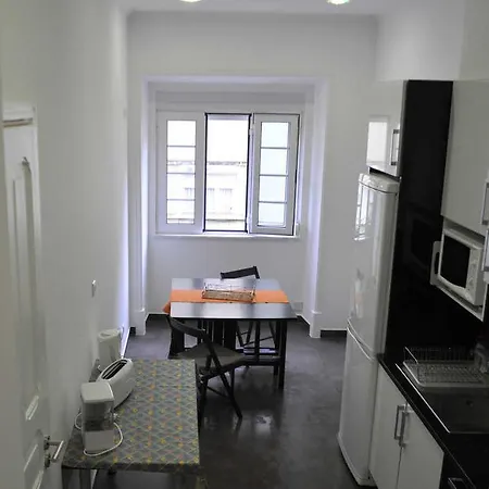 דירה Charming Flat In Historical Center ליסבון